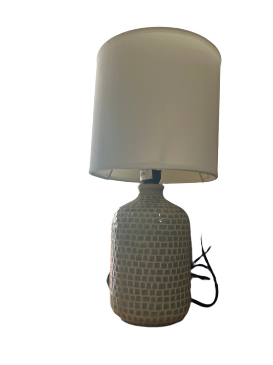 Porcelain table lamp