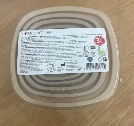 Set of five pieces food container