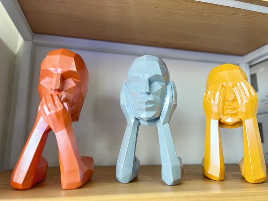 Geometric Thinking Man Sculpture – Grey