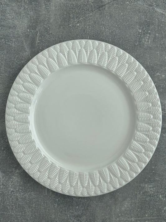Flowered dinner plate