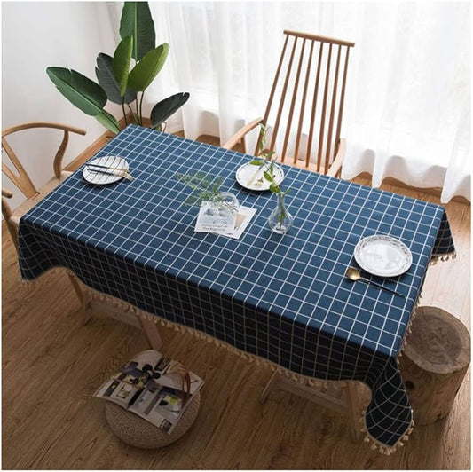 Easy- care tablecloth