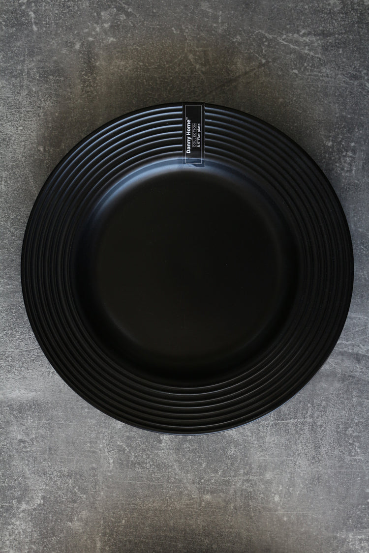 ROUND BLACK FLAT PLATE 8.5"