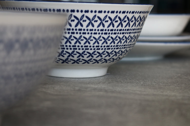 WHITE & BLUE FLOWERED 6'' BOWL