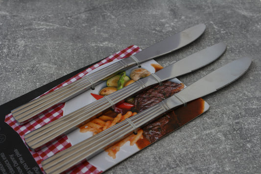 Silver dinner knives 3pcs