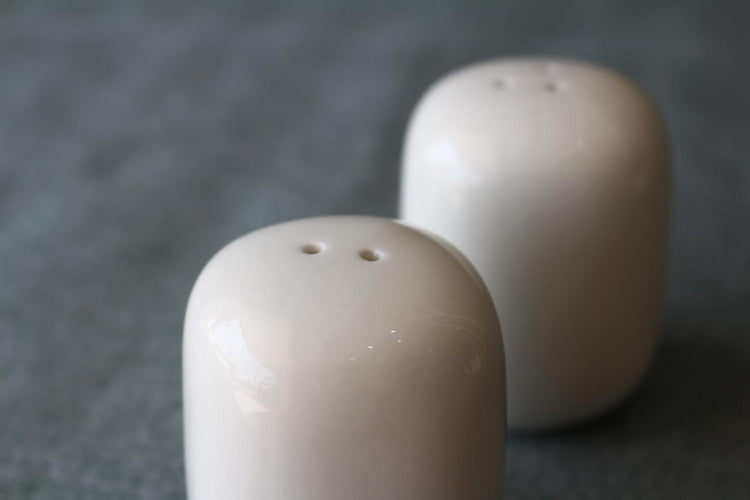 Pepper shaker