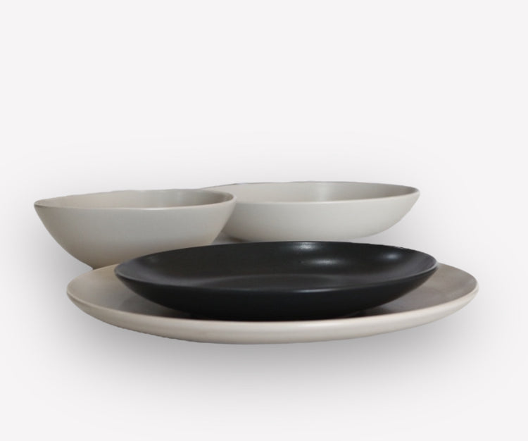 16 Pieces Dinnerware Set